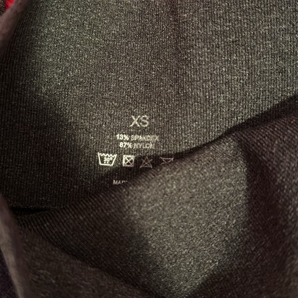 NVGTN - Black Speckled Contour Seamless Leggings - LIKE NEW - Picture 4 of 5